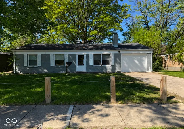 2nd image of 2448 N Franklin Rd, Indianapolis, IN 46219 | MLS# 22100166