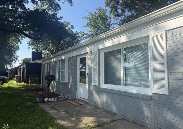 3rd image of 2448 N Franklin Rd, Indianapolis, IN 46219 | MLS# 22100166