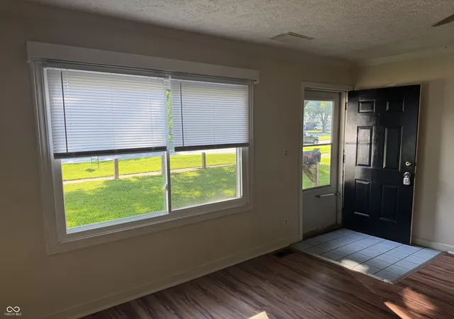 4th image of 2448 N Franklin Rd, Indianapolis, IN 46219 | MLS# 22100166