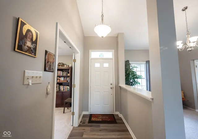 5th image of 7715 Heather Ln, Fishers, IN 46038 | MLS# 22100167