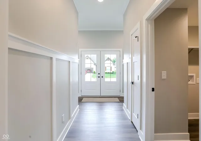3rd image of 6559 Stonepoint Wy, Indianapolis, IN 46237 | MLS# 22100171