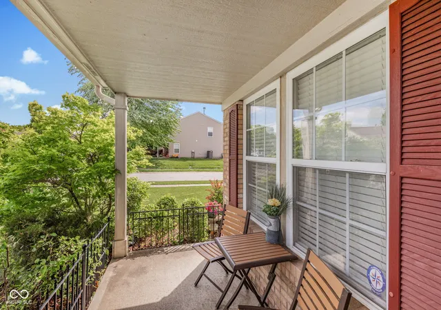 Photo 3 of Sale Pending at 8905 Browns Valley Ln, Camby, IN 46113 | MLS# 22100262 | Listing updated on 2026-09-20
