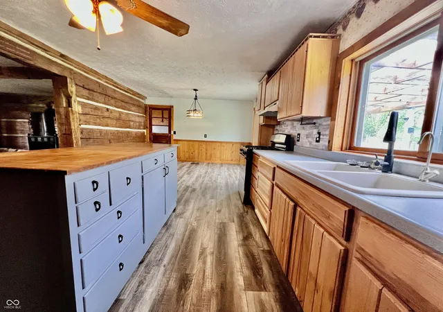 3rd image of 4296 E 100 N, Shelbyville, IN 46176 | MLS# 22100382