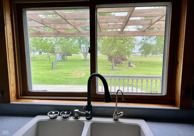 54th image of 4296 E 100 N, Shelbyville, IN 46176 | MLS# 22100382