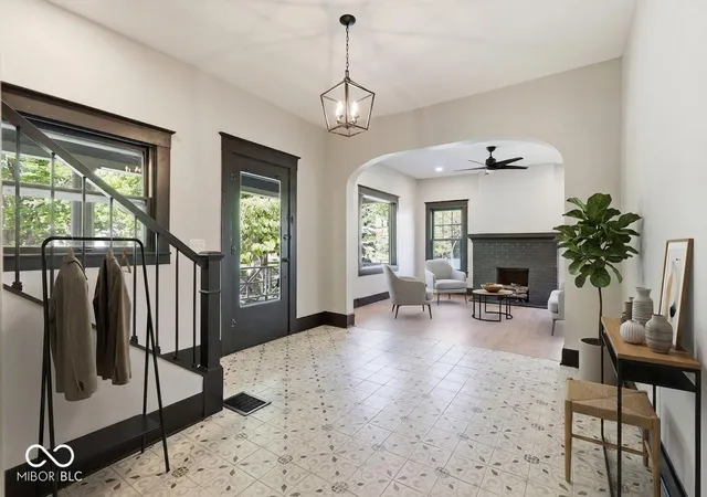 Photo 3 of Single family home for sale at 875 Woodruff Pl Middle Dr, Indianapolis, IN 46201 | MLS# 22100393 | Listing updated on 2026-09-23