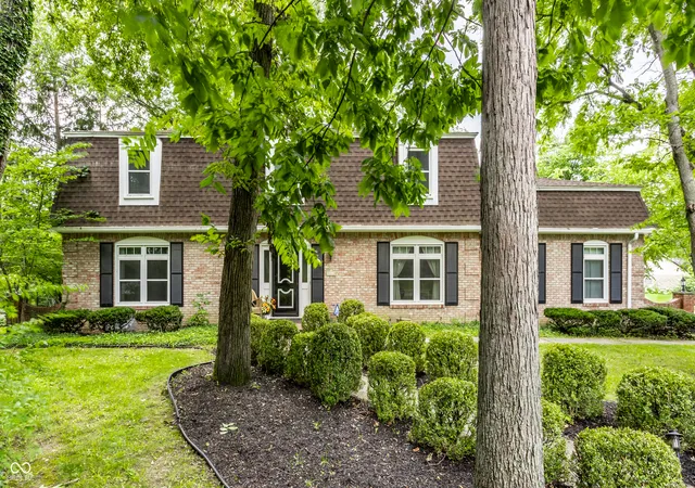 2nd image of 7111 Eastwick Ln, Indianapolis, IN 46256 | MLS# 22100403