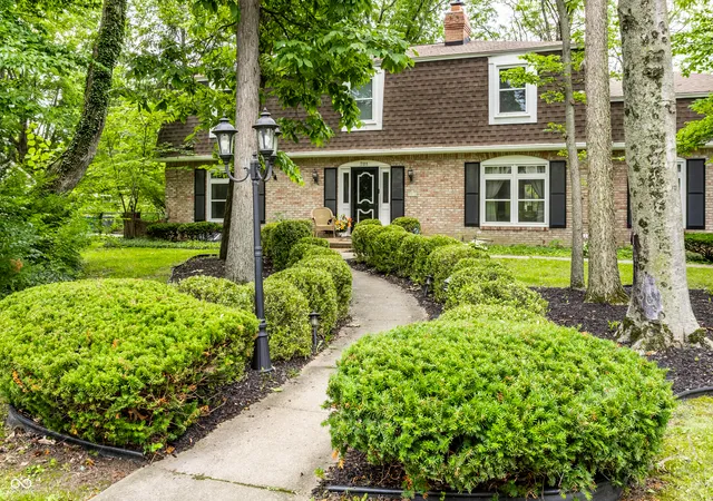 5th image of 7111 Eastwick Ln, Indianapolis, IN 46256 | MLS# 22100403