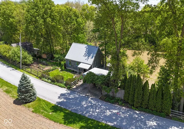 2nd image of 23540 Newton Ave, Noblesville, IN 46060 | MLS# 22100404