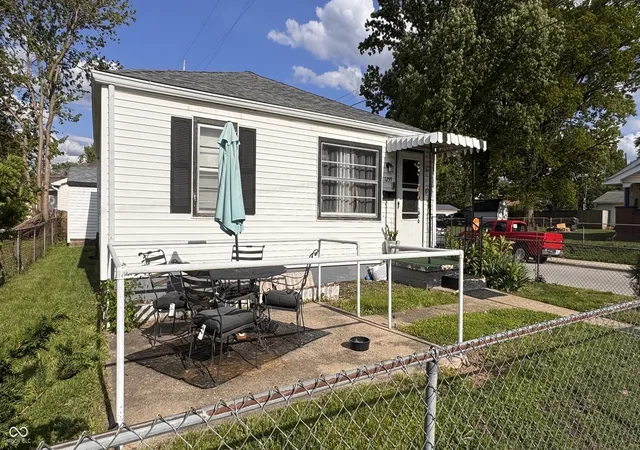 8th image of 1255 Kappes St, Indianapolis, IN 46221 | MLS# 22100417