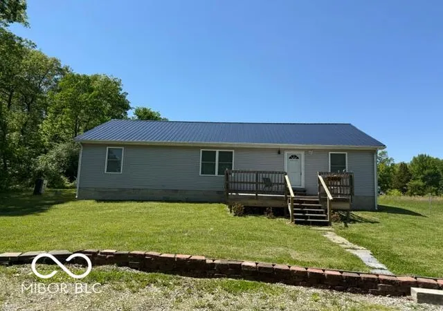 Homes for sale in North Vernon, IN | 2469 Country Manor St, North Vernon, IN 47265 | MLS# 22100426