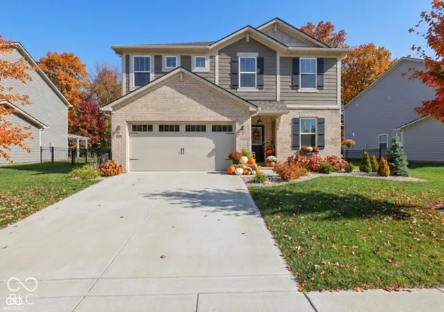 Photo 1 of Single family home for sale at 9767 Alzada Dr, Fishers, IN 46040 | MLS# 22100449 | Listing updated on 2026-09-28