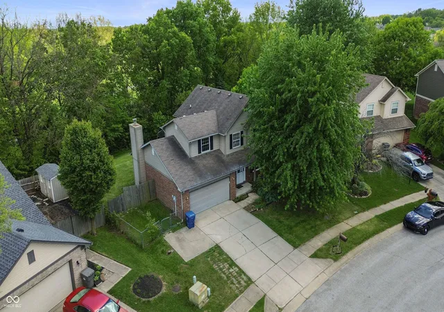 1st image of 7917 Daylily Dr, Indianapolis, IN 46237 | MLS# 22100498