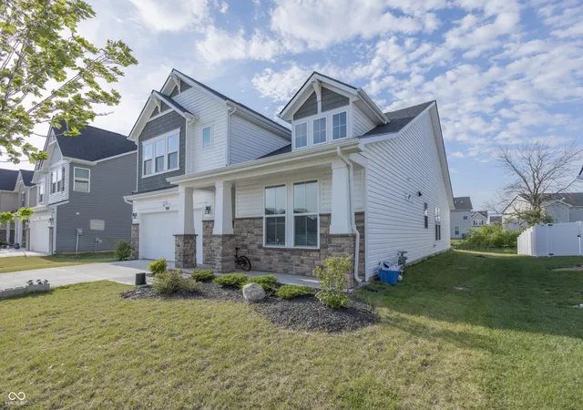 5th image of 8910 Howlett Ln, Indianapolis, IN 46259 | MLS# 22100499