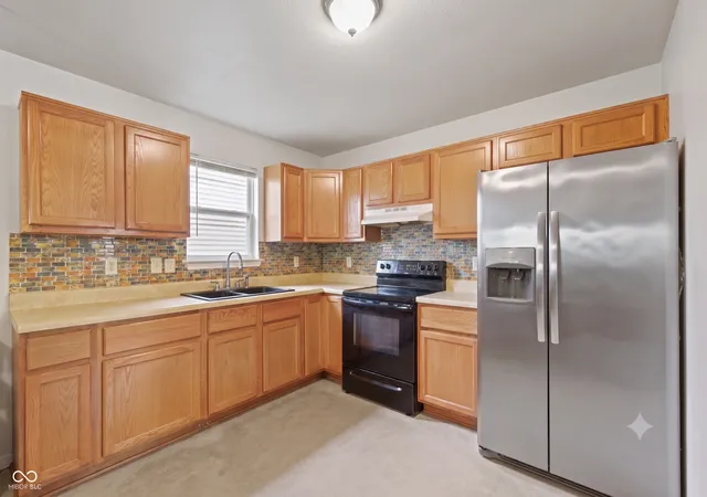 Photo 4 of Single family home for sale at 1848 N Livingston Ave, Indianapolis, IN 46222 | MLS# 22100519 | Listing updated on 2026-09-24