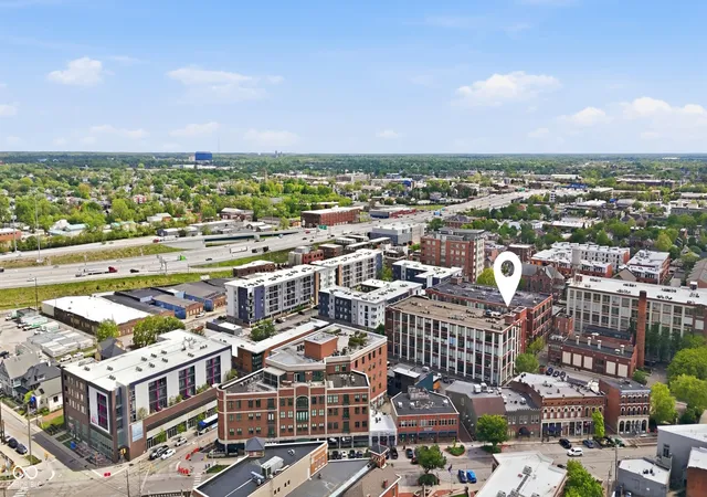 36th image of 624 E Walnut St #39, Indianapolis, IN 46204 | MLS# 22100537