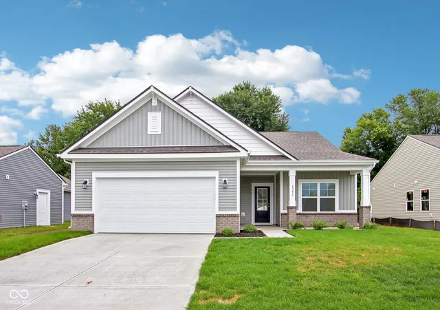 1st image of 4391 Sedgewick Ct, Columbus, IN 47201 | MLS# 22100560