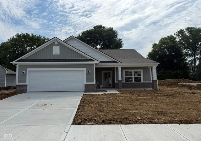 Homes for sale in Columbus, IN | 4391 Sedgewick Ct, Columbus, IN 47201 | MLS# 22100560