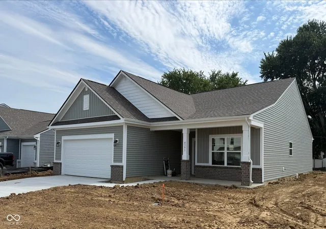 Homes for sale in Columbus, IN | 4391 Sedgewick Ct, Columbus, IN 47201 | MLS# 22100560