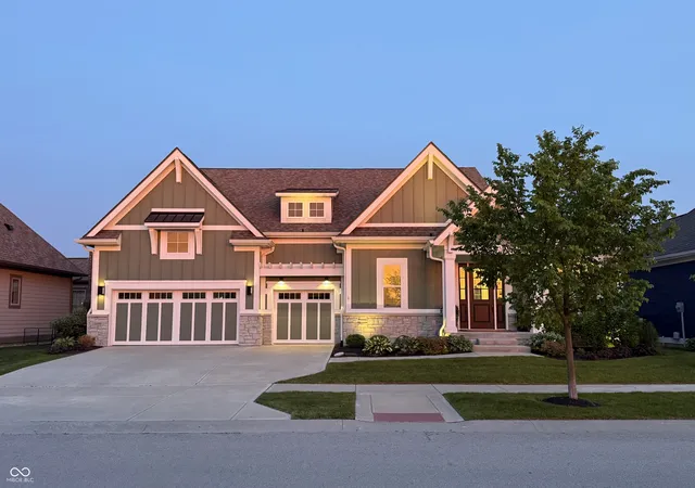 2nd image of 1499 Avondale Dr, Westfield, IN 46074 | MLS# 22100608