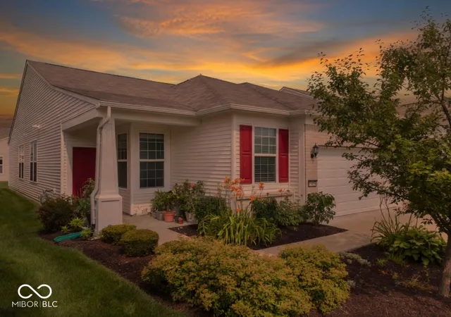 Photo 1 of Single family home for sale at 13456 Ravenswood Trl, Fishers, IN 46037 | MLS# 22100632 | Listing updated on 2026-08-04