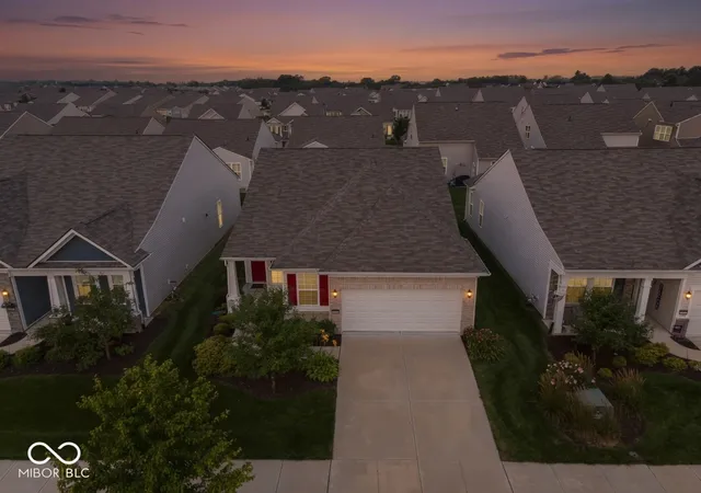Photo 2 of Single family home for sale at 13456 Ravenswood Trl, Fishers, IN 46037 | MLS# 22100632 | Listing updated on 2026-08-04