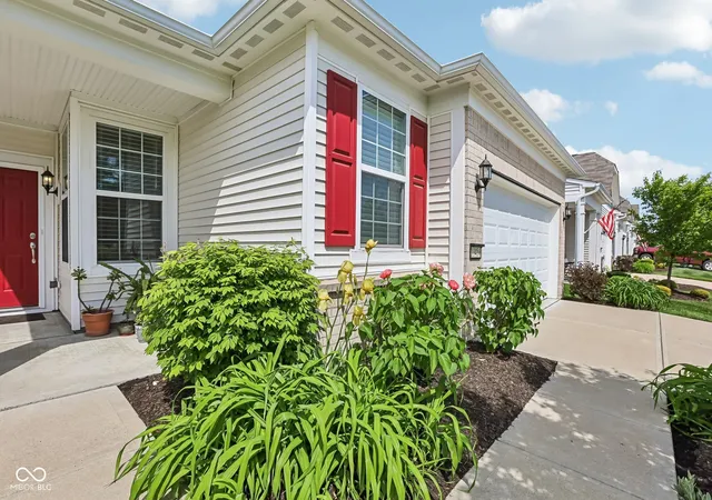 3rd image of 13456 Ravenswood Trl, Fishers, IN 46037 | MLS# 22100632