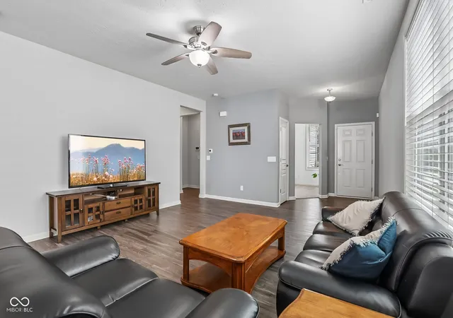 Photo 4 of Single family home for sale at 13456 Ravenswood Trl, Fishers, IN 46037 | MLS# 22100632 | Listing updated on 2026-08-04