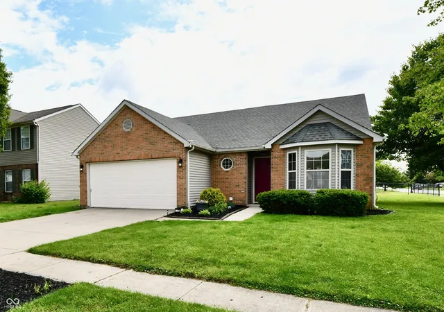 4th image of 7055 Lesta Ct, Indianapolis, IN 46217 | MLS# 22100689