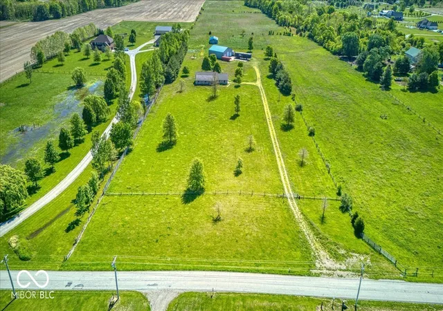 5th image of 813 S 400 W, Bargersville, IN 46106 | MLS# 22100735