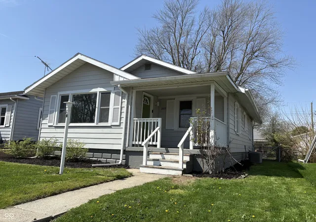 Homes for sale in Muncie, IN | 3109 S Hackley St, Muncie, IN 47302 | MLS# 22100791