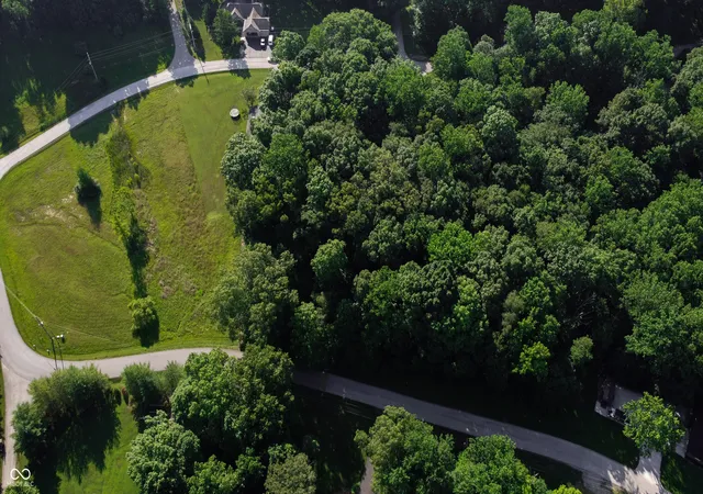 3rd image of 0 Lakeview Dr E, Martinsville, IN 46151 | MLS# 22100796