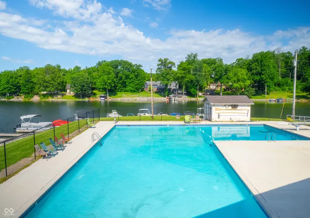 4th image of 0 Lakeview Dr E, Martinsville, IN 46151 | MLS# 22100796
