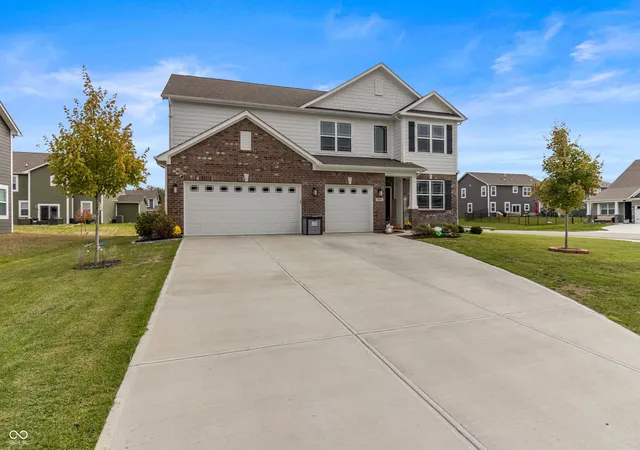 1st image of 5839 Altar Bell Cir, Greenwood, IN 46143 | MLS# 22100841