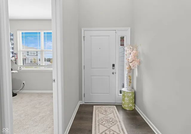 5th image of 5839 Altar Bell Cir, Greenwood, IN 46143 | MLS# 22100841