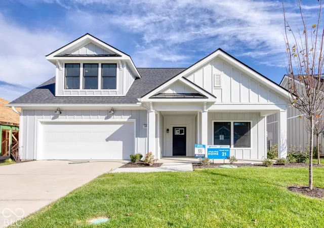 Photo 1 of Single family home for sale at 16195 Quarter Pole Ln, Westfield, IN 46074 | MLS# 22100911 | Listing updated on 2026-10-26