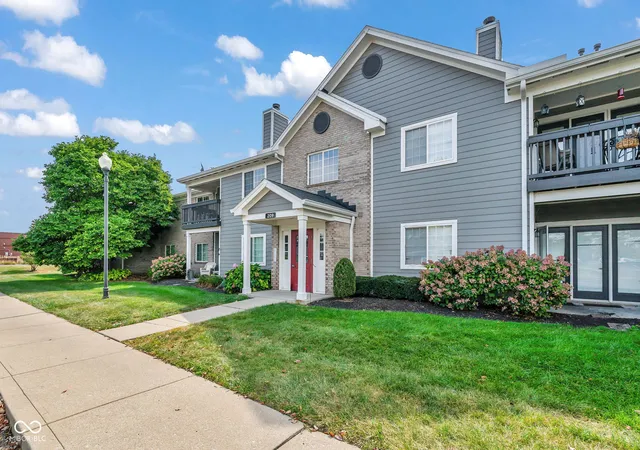 Photo 2 of Condo for sale at 209 Faulkner Ct #205, Carmel, IN 46032 | MLS# 22100919 | Listing updated on 2026-10-01