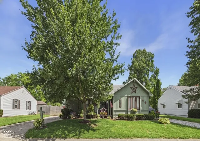 52nd image of 318 Vasbinder Dr, Anderson, IN 46017 | MLS# 22100999