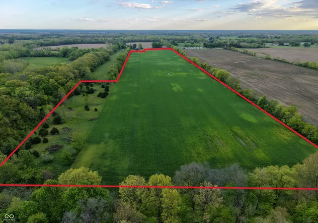 Homes for sale in Carthage, IN | 9350 W 1100 N, Carthage, IN 46115 | MLS# 22101000