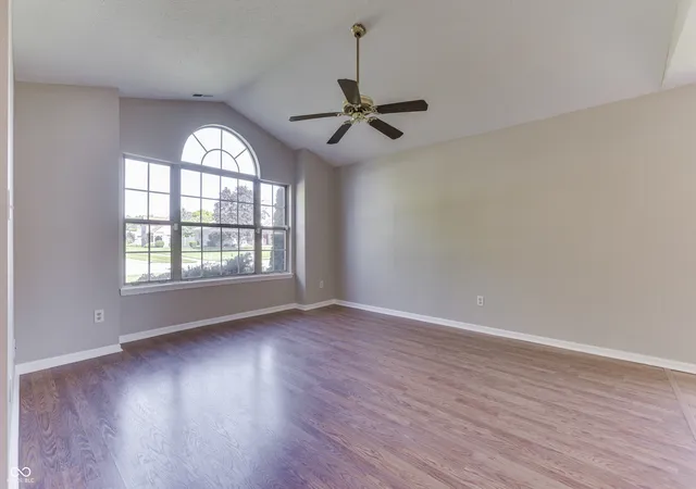 5th image of 7711 Germander Ln, Indianapolis, IN 46237 | MLS# 22101027