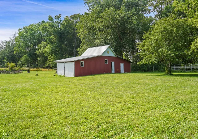 35th image of 10640 N County Road 250 E, Roachdale, IN 46172 | MLS# 22101054