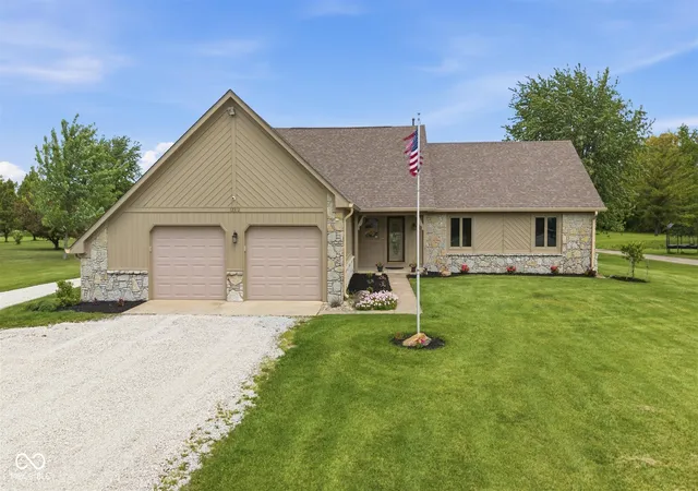 Homes for sale in Indianapolis, IN | 12312 E 62nd St, Indianapolis, IN 46235 | MLS# 22101088