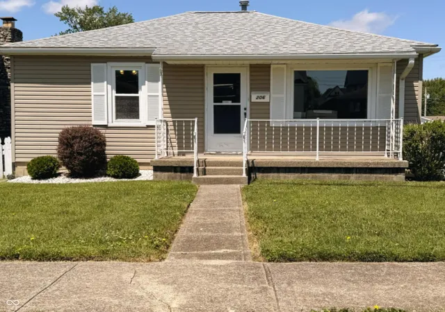 Photo 1 of Single family home for sale at 206 W 2nd Street N, Greensburg, IN 47240 | MLS# 22101187 | Listing updated on 2026-09-29