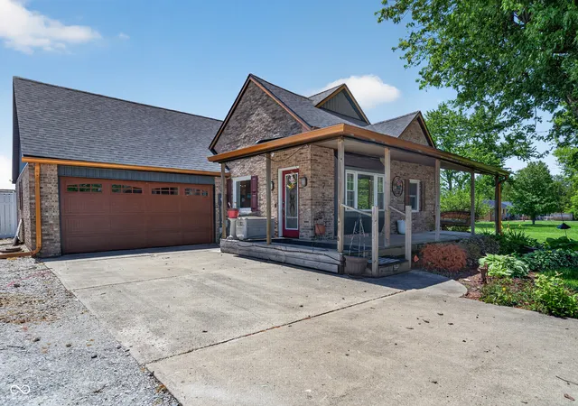 Homes for sale in Alexandria, IN | 757 E 1000 N, Alexandria, IN 46001 | MLS# 22101208