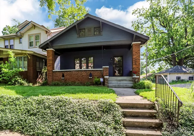 2nd image of 21 N Bosart Ave, Indianapolis, IN 46201 | MLS# 22101241