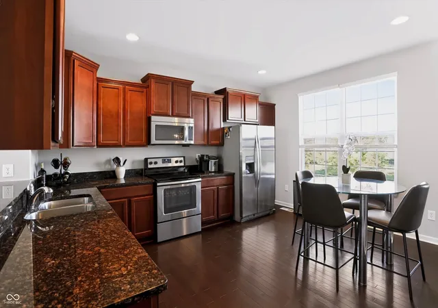 2nd image of 12696 Tamworth Dr, Fishers, IN 46037 | MLS# 22101267