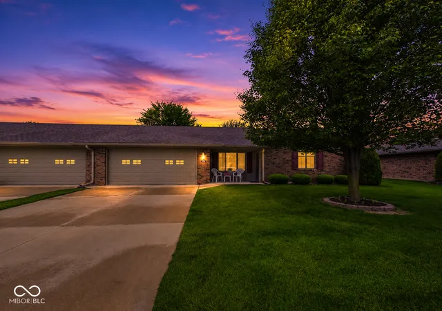 2nd image of 133 Asbury Dr, Anderson, IN 46013 | MLS# 22101294