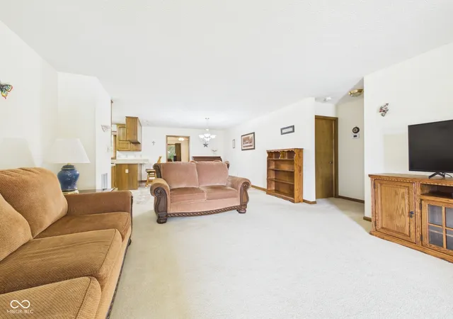 5th image of 133 Asbury Dr, Anderson, IN 46013 | MLS# 22101294