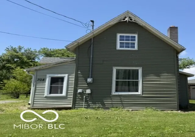 3rd image of 708 N Main St, Linden, IN 47955 | MLS# 22101325