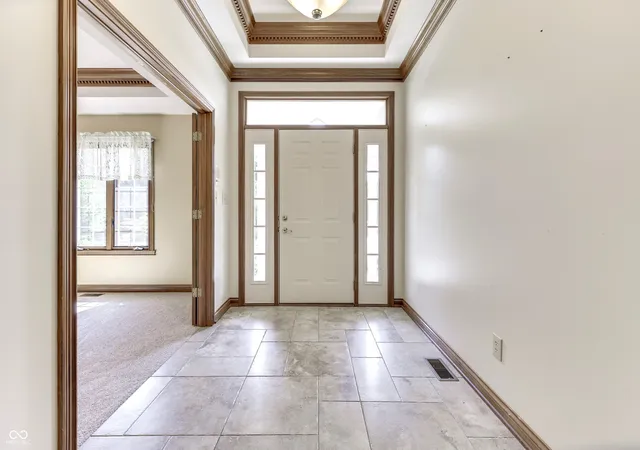 Photo 2 of Single family home for sale at 7718 Ashtree Dr, Indianapolis, IN 46259 | MLS# 22101363 | Listing updated on 2026-10-06