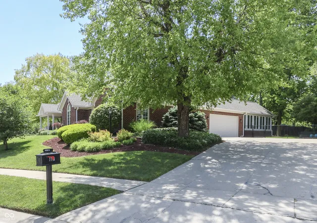 Homes for sale in Indianapolis, IN | 7718 Ashtree Dr, Indianapolis, IN 46259 | MLS# 22101363